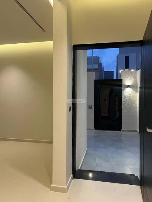 6 bedroom floor in Al Janadriyah 9