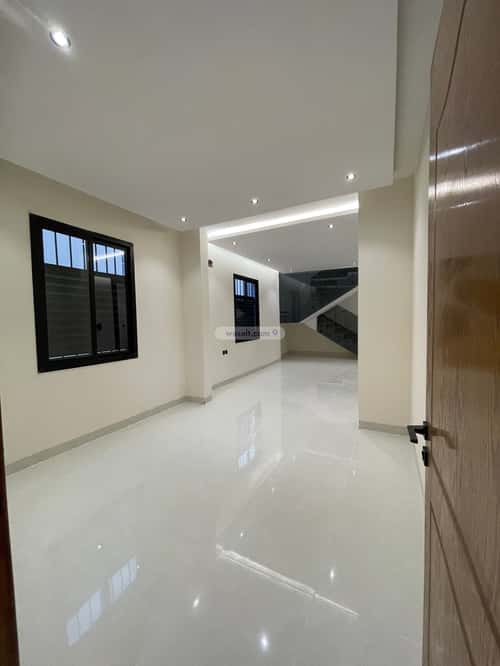 6 bedroom villa in Al Janadriyah 10