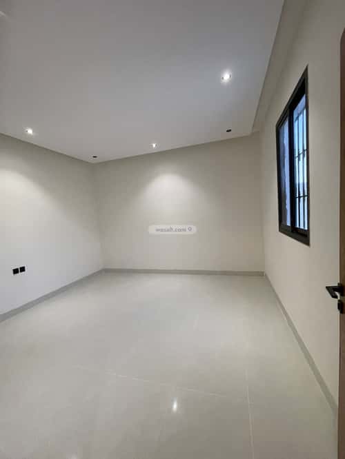 6 bedroom villa in Al Janadriyah 4