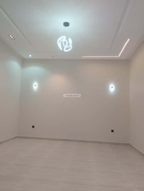5 bedroom villa in Tuwaiq 12