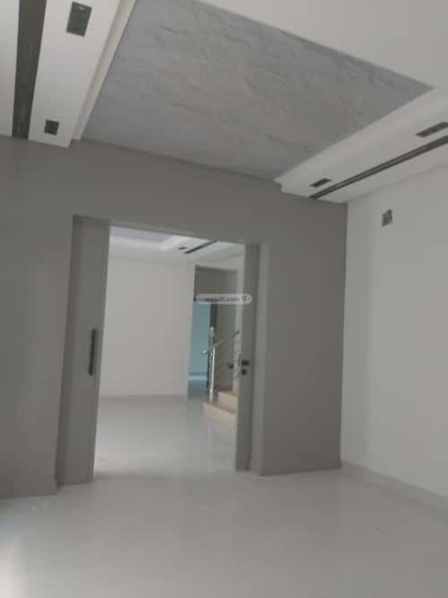 5 bedroom villa in Badr 3