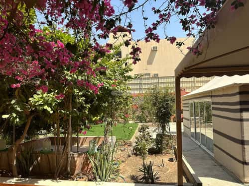 فيلا 15 غرف في الندى 4