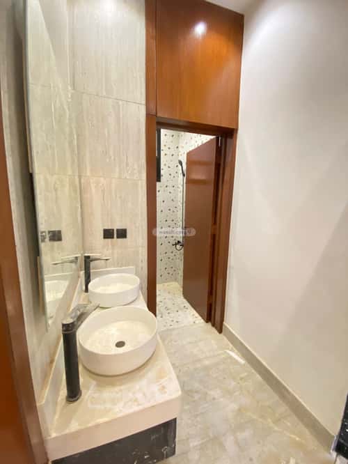 7 bedroom villa in Tuwaiq 15