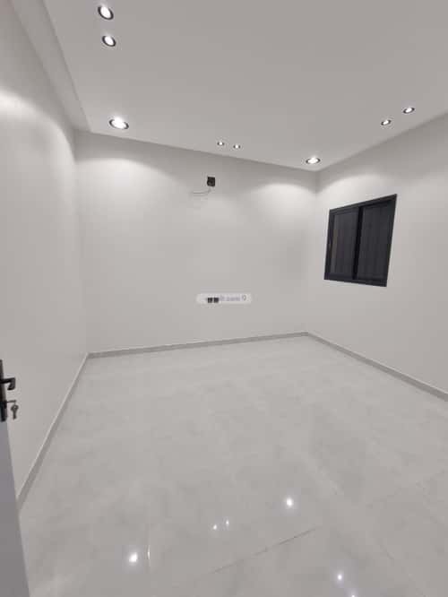 3 bedroom floor in Badr 6