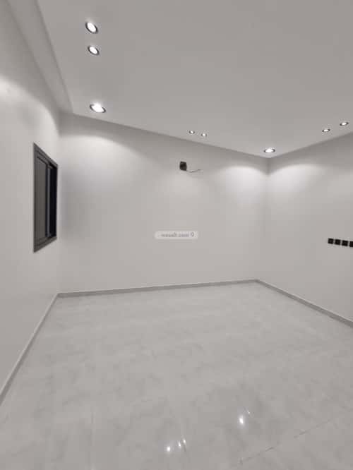 3 bedroom floor in Badr 4