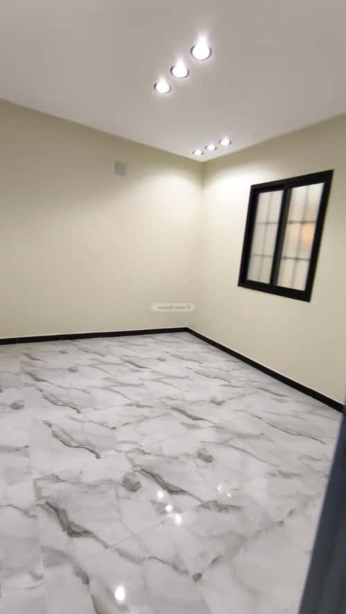 4 bedroom floor in Badr 4