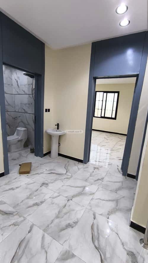 4 bedroom floor in Badr 8