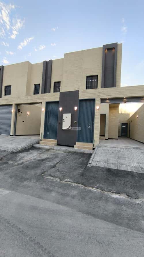 4 bedroom floor in Badr 6
