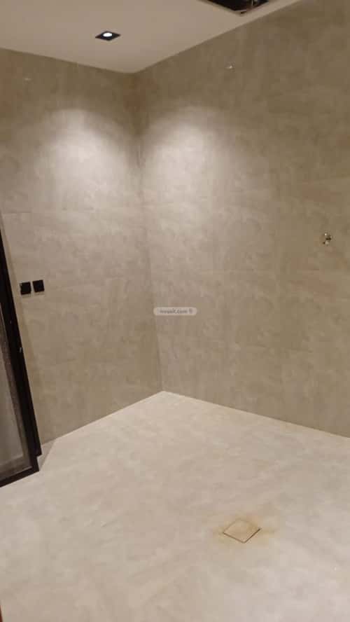 3 bedroom apartment in Al Janadriyah 4