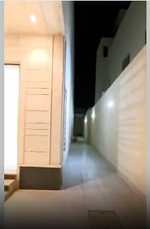 5 bedroom villa in Al Bayan, Riyadh 3