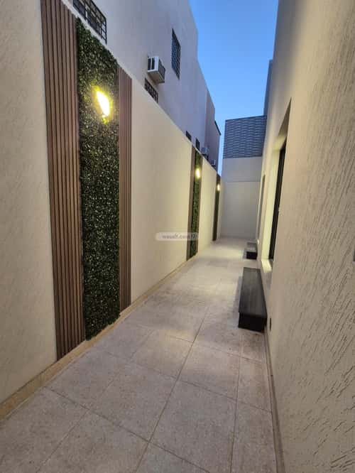 5 bedroom floor in Al Aridh 2
