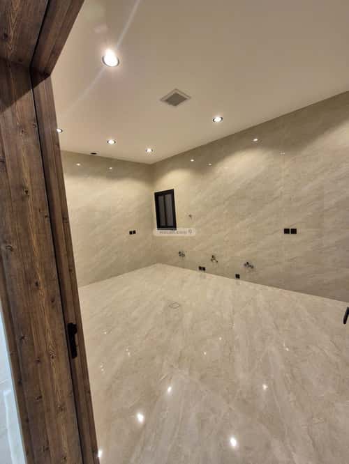 5 bedroom floor in Al Aridh 6