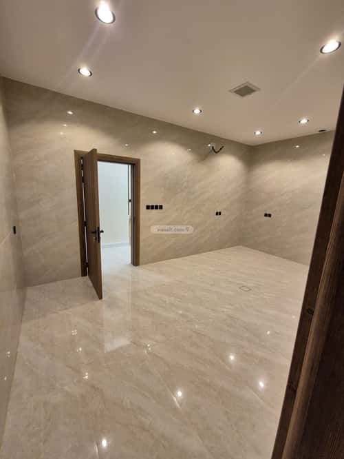 5 bedroom floor in Al Aridh 9