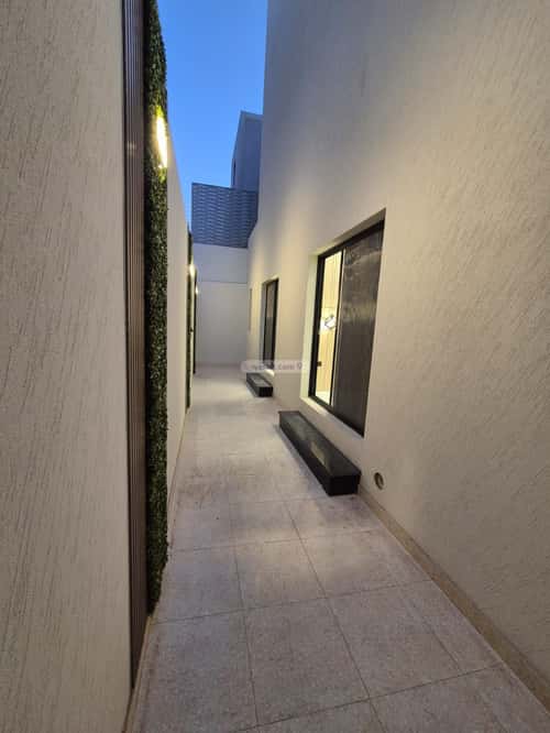 5 bedroom floor in Al Aridh 16