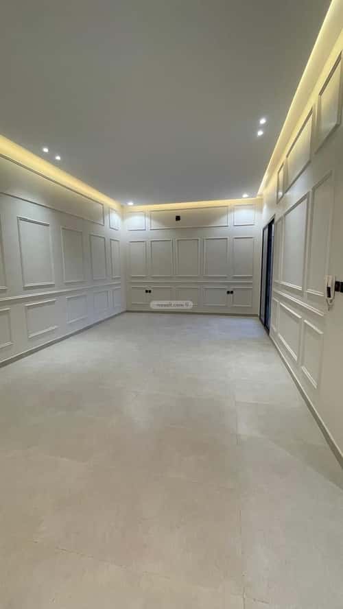 5 bedroom floor in Al Janadriyah 4