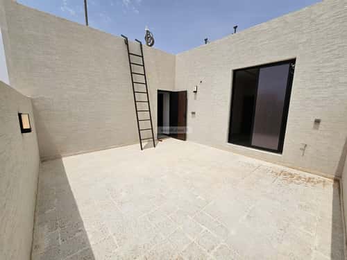 4 bedroom floor in Al Rimal 8