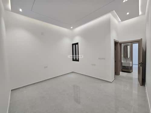 4 bedroom villa in Al Maizilah 10