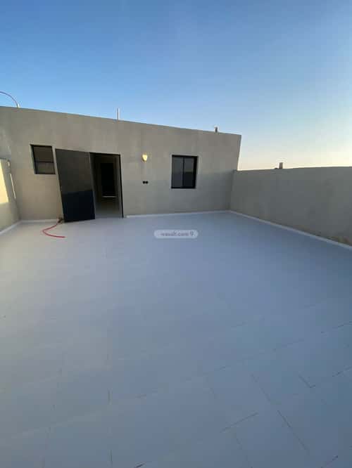 5 bedroom floor in Dahiat Namar 5