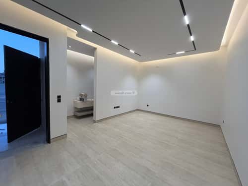 5 bedroom villa in Al Mahdiyyah 5