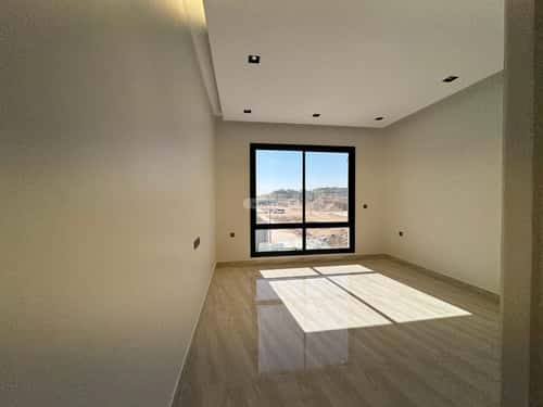 5 bedroom villa in Al Rimal 4