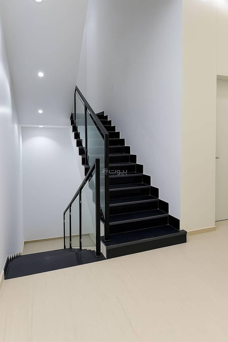 6 bedroom villa in Al Nadwah, Riyadh 8