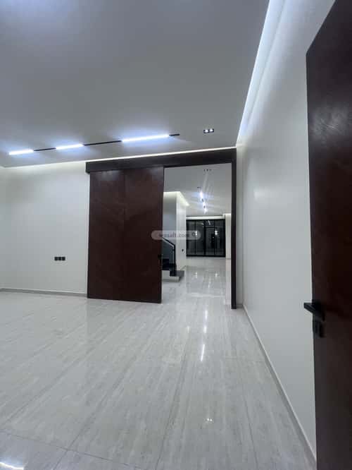 5 bedroom villa in Al Rimal 12