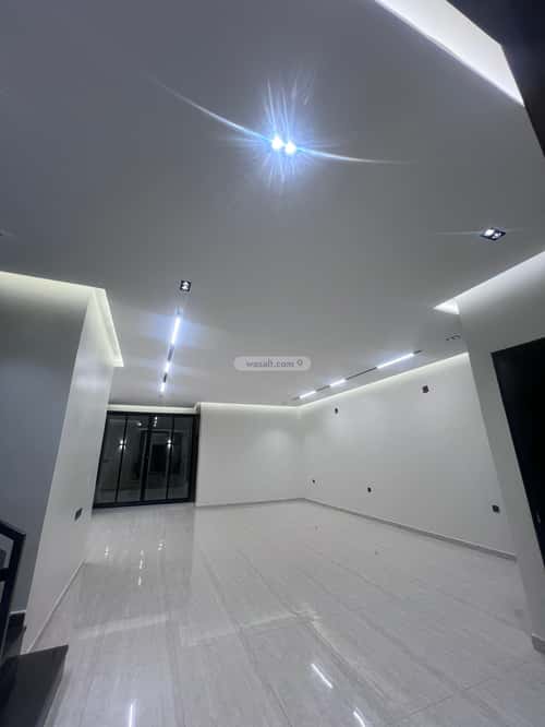 5 bedroom villa in Al Rimal 15