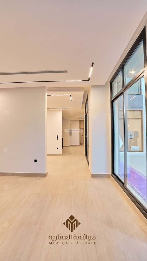 5 bedroom villa in Al Mahdiyyah 1