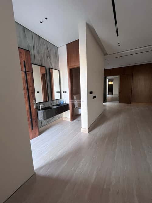 6 bedroom villa in Al Mahdiyyah 4