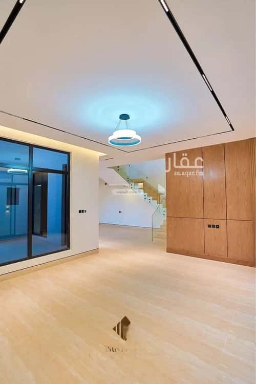 6 bedroom villa in Al Mahdiyyah 3