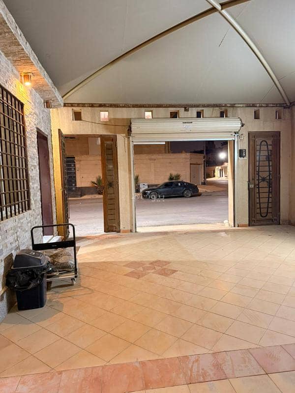 10 bedroom villa in Al Hamra, Riyadh 2