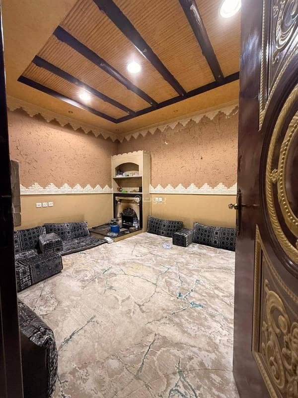 10 bedroom villa in Al Hamra, Riyadh 15