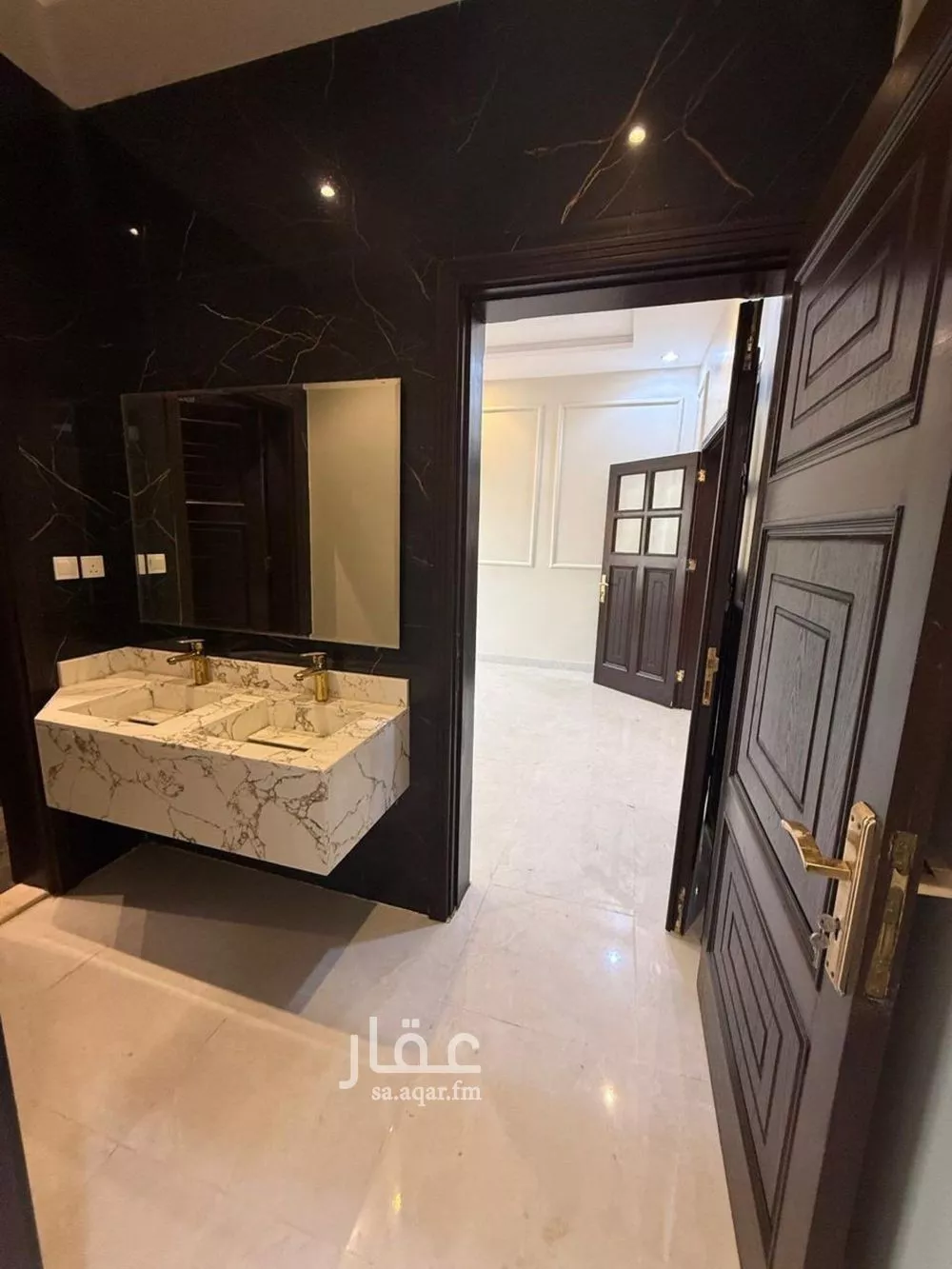 5 bedroom apartment in Al Rabwa, Jeddah 11