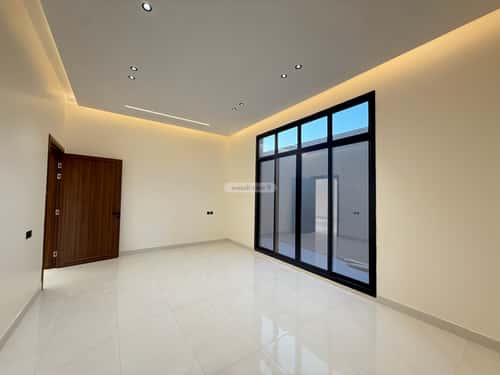 6 bedroom villa in Al Mahdiyyah 1