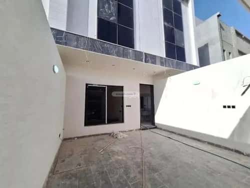 5 bedroom villa in Okaz 2