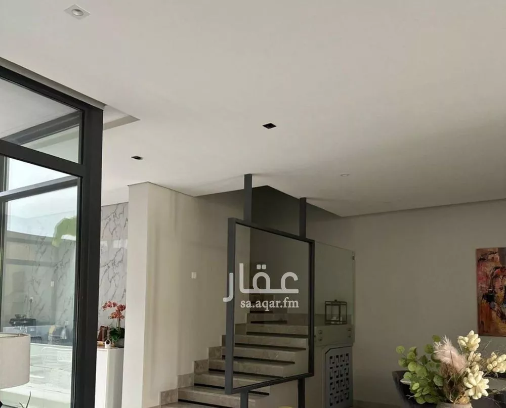 5 bedroom villa in Al Aridh 2