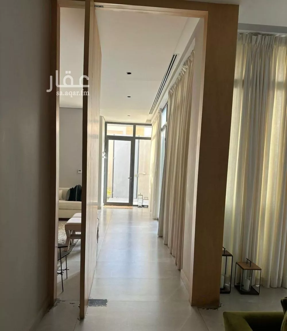 5 bedroom villa in Al Aridh 9