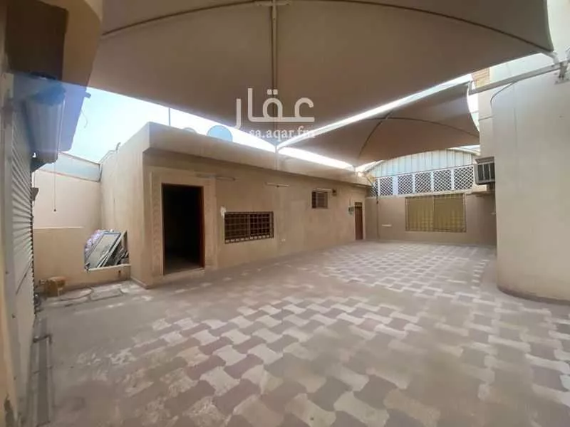 11 bedroom villa in Badr 3