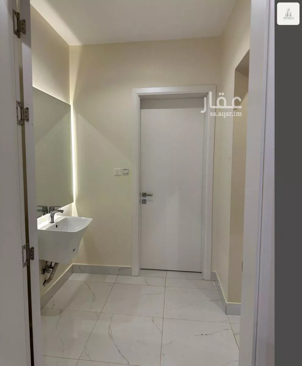 4 bedroom apartment in Qurtubah, Riyadh 6