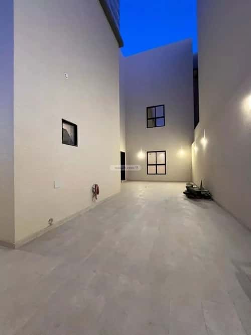 6 bedroom villa in Al Mahdiyyah 1