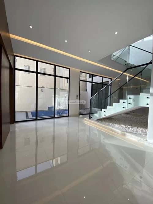 8 bedroom villa in Al Mahdiyyah 3