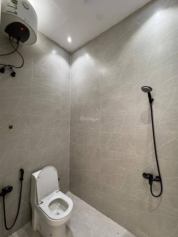 6 bedroom villa in Al Janadriyah, Riyadh 36