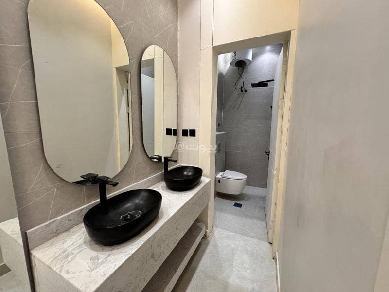 6 bedroom villa in Al Janadriyah, Riyadh 37