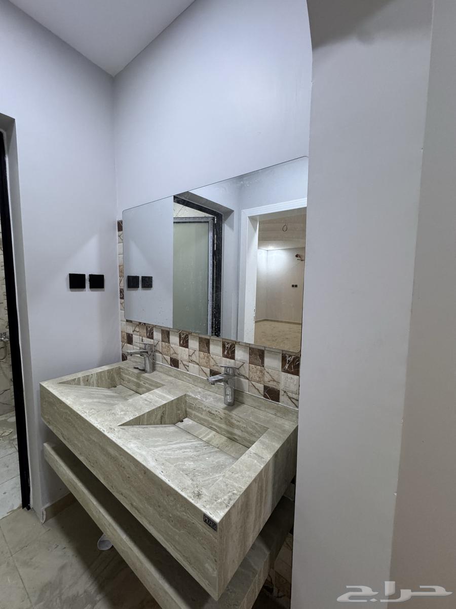 7 bedroom villa in Dahiat King Fahd, Eastern Province 6