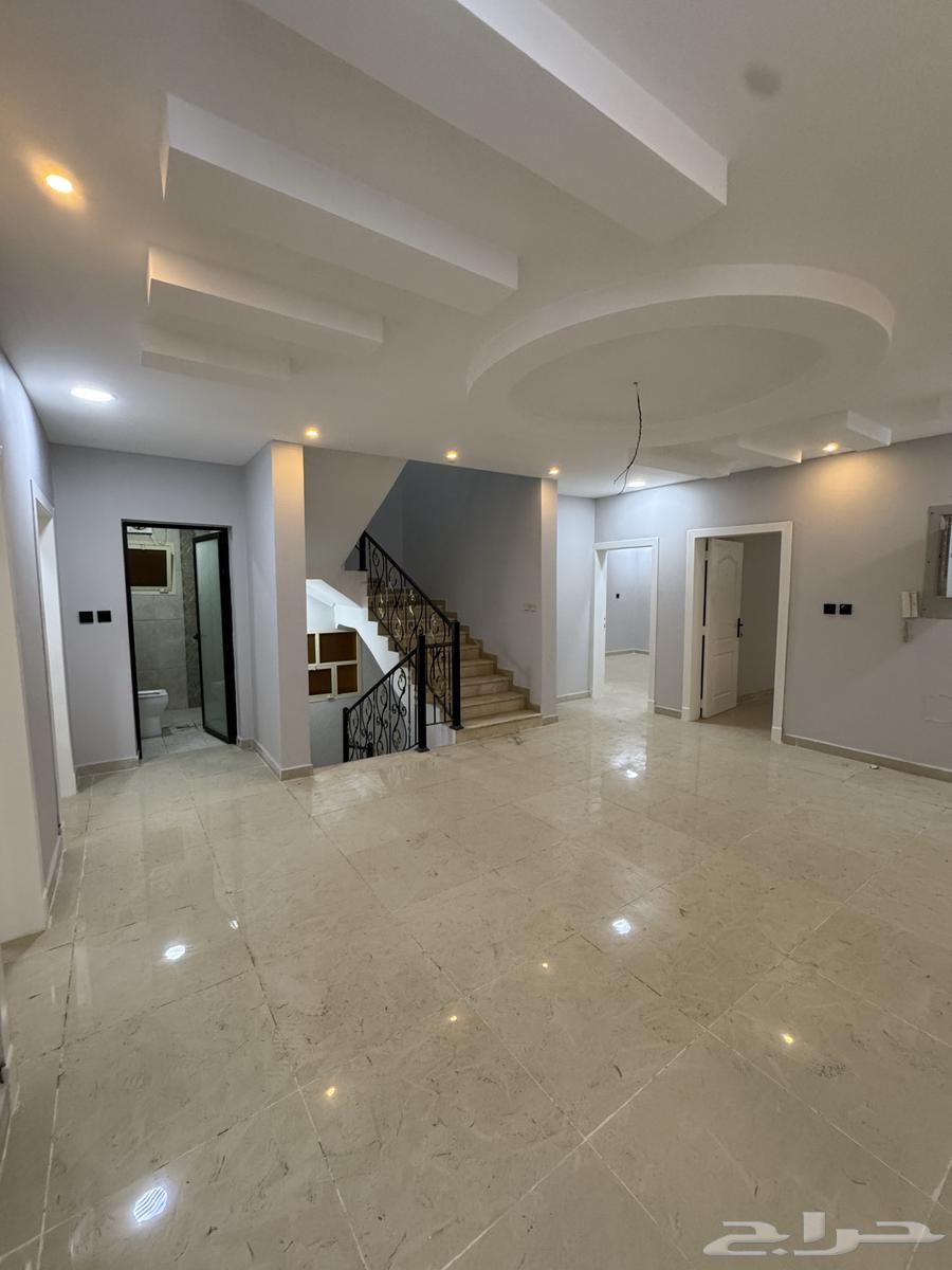 7 bedroom villa in Dahiat King Fahd, Eastern Province 11