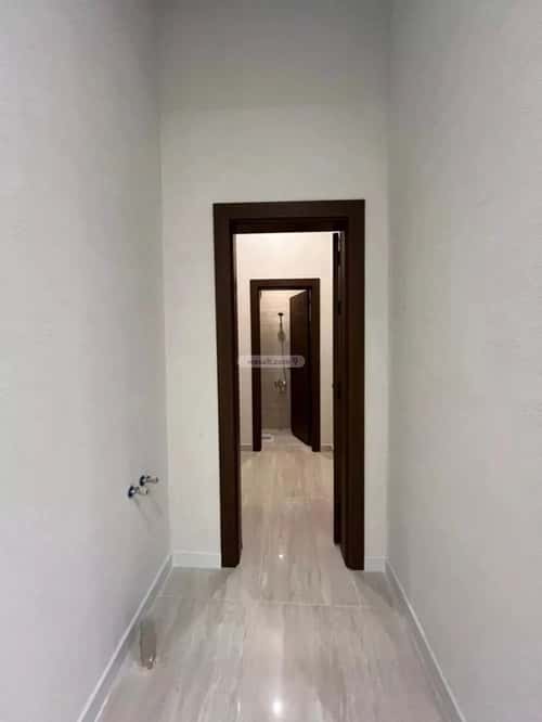 5 bedroom villa in Al Mahdiyyah 1