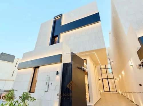 6 bedroom villa in Al Mahdiyyah 3