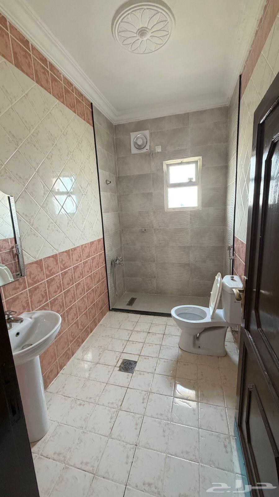 7 bedroom apartment in Al Awali, Makkah 6