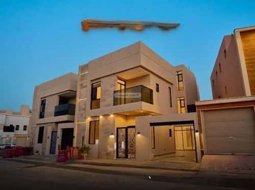 5 bedroom villa in Al Mahdiyyah 4