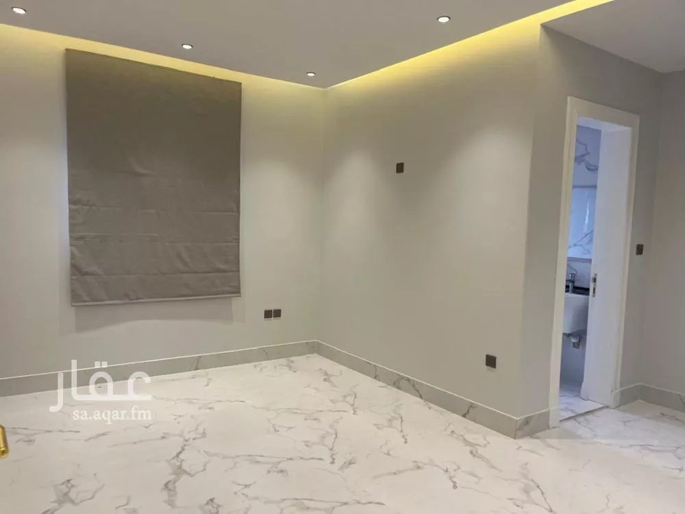 3 bedroom apartment in Al Qairawan 5